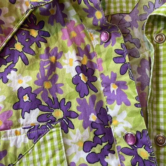 Get ready for Stampede with this stunning Angel Ranch shirt - Picture 3 of 4